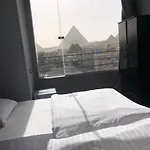 Dias Felices Pyramids Inn